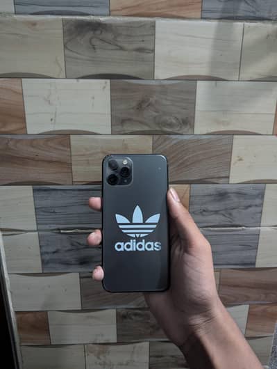 Apple iPhone 11 Pro Factory Unlock