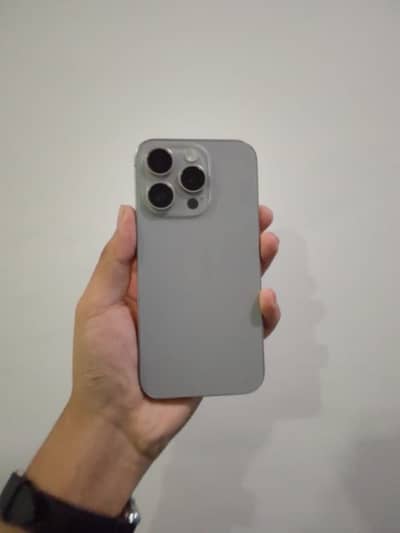 Iphone 15 pro factory unlock