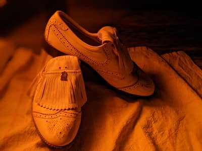 niblick saddel style golf spikes