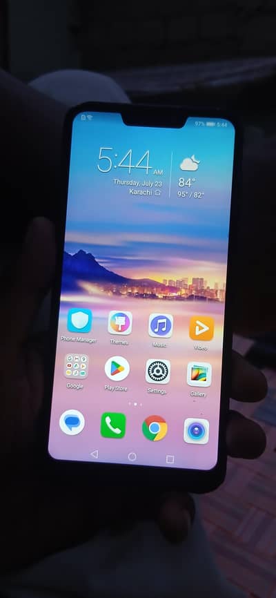 Honor 8C
