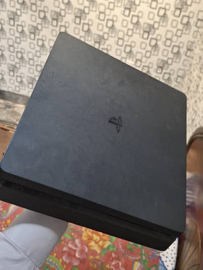 ps4 slim 512 gb with AAA games AND CONTROLLER