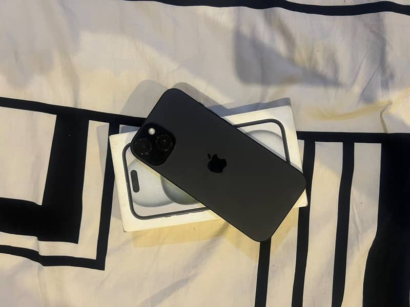 Apple iPhone 15 3