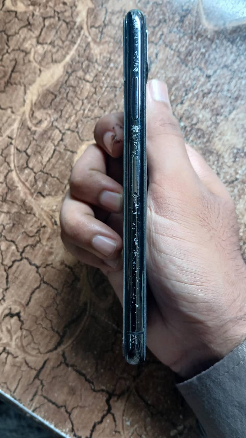 Apple iPhone X 1