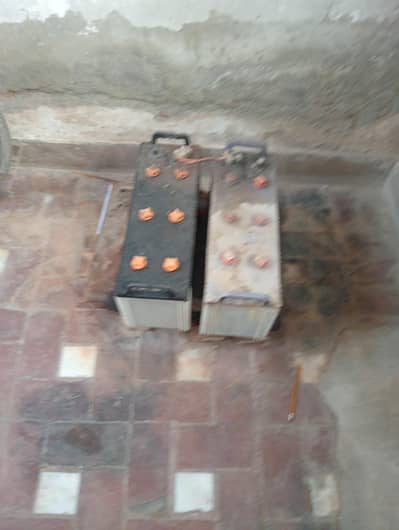 2 betri hn 21 plate wali 2 sal use MN hn 1 bni hui li thi 1 new