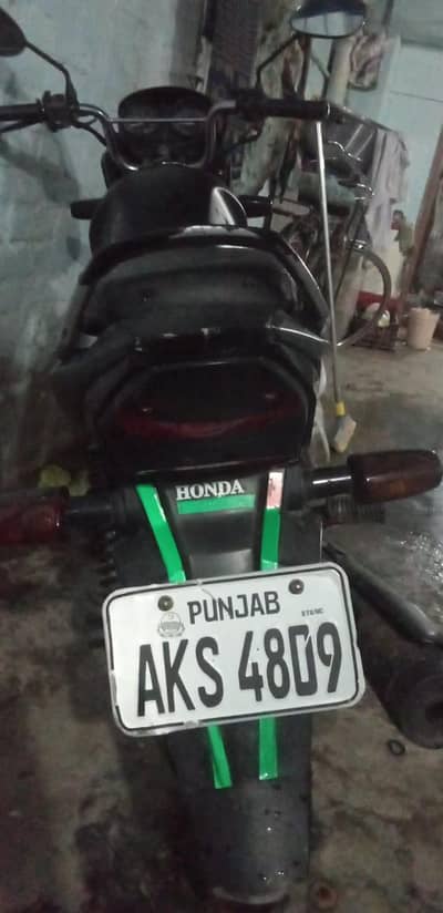 Honda CB 150F – اچھی کنڈیشن میں فروخت کے لیے