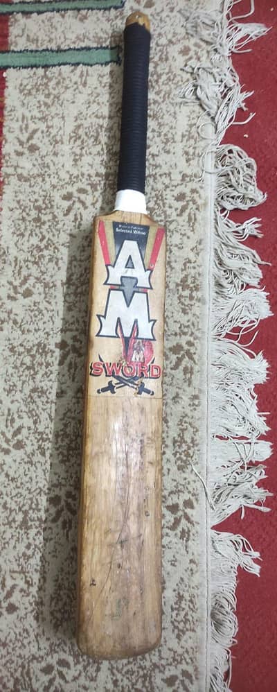 am hard cricket bat 1.2kg selected willow