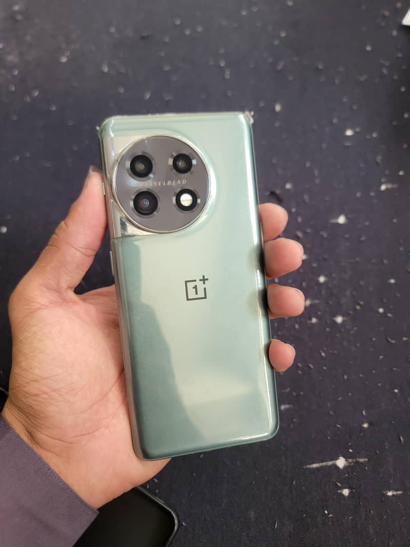 One Plus 11 0