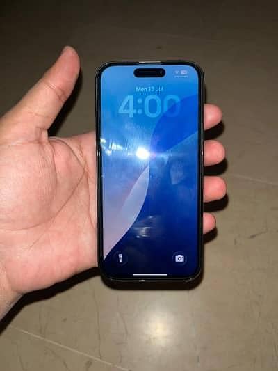 Apple iPhone 15