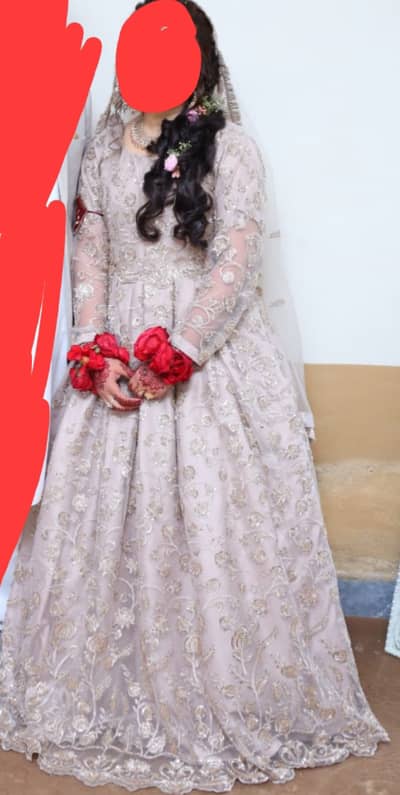 NIKKAH BRIDAL MAXI WITH POUTCH AND RED COVER DUPATTA TOO