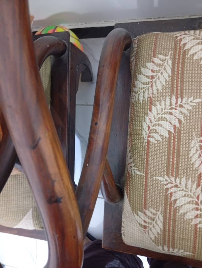 Sofa set 4 seater 6