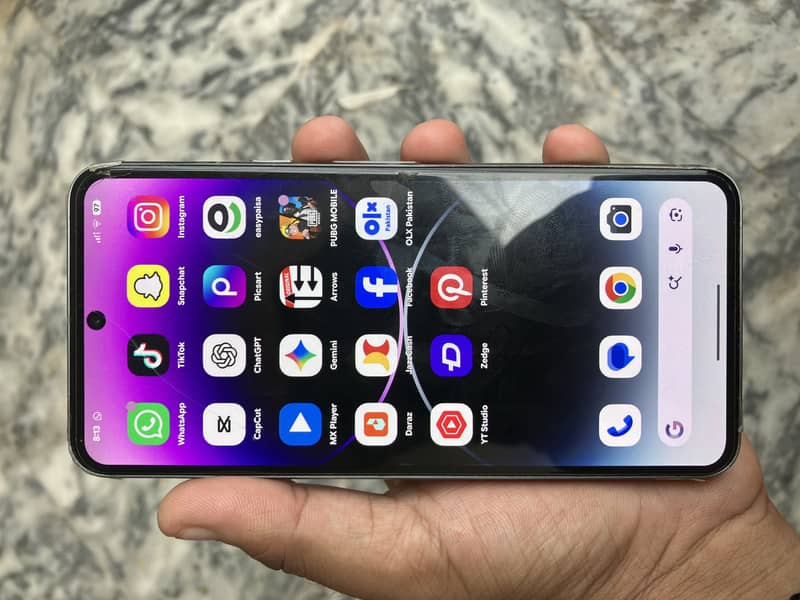 Google pixel 8 4