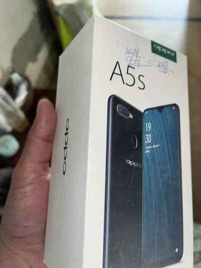 OPPO A5s