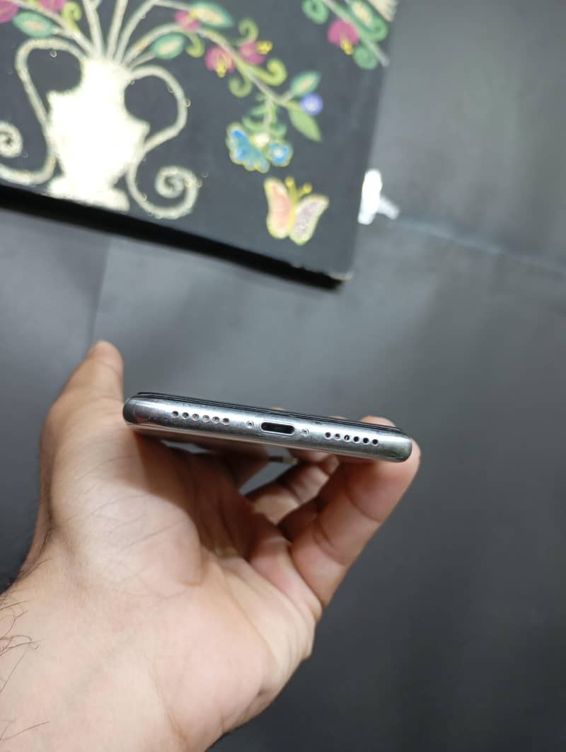 Apple iPhone X 2