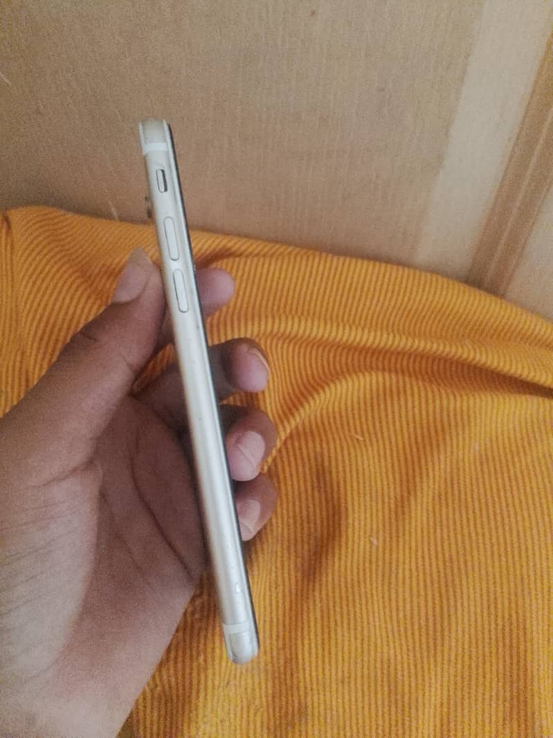 Apple iPhone 6S Plus 3
