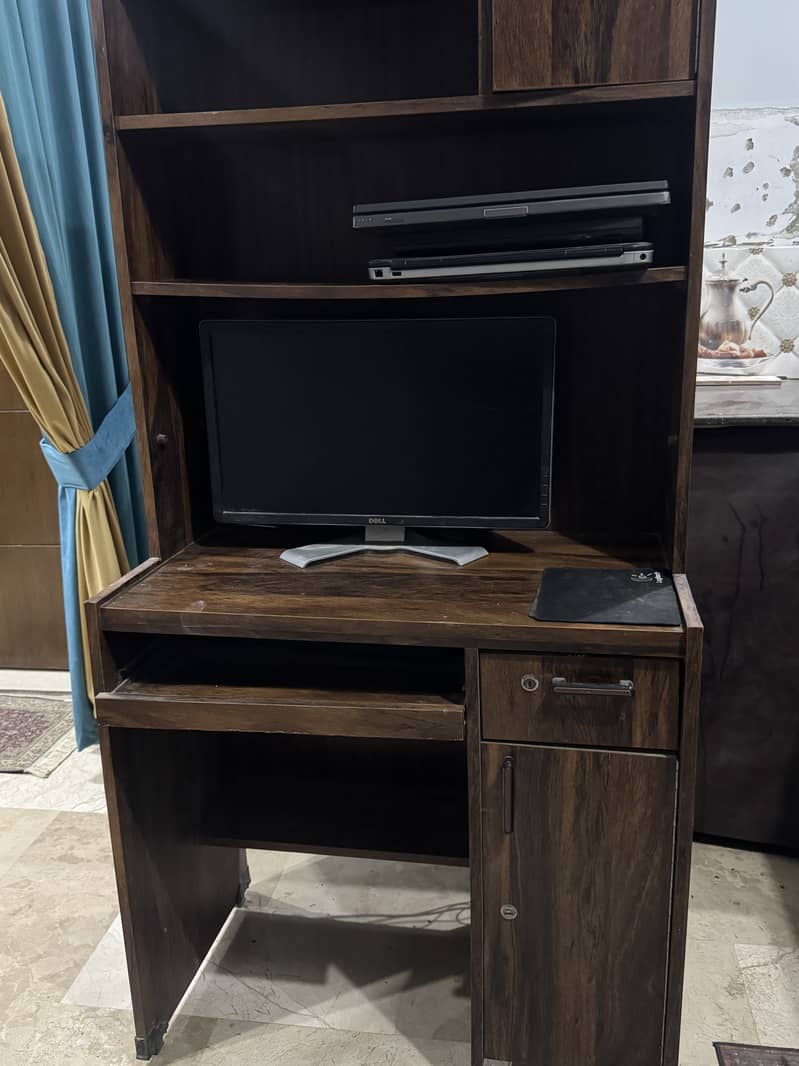 Computer trolley 3