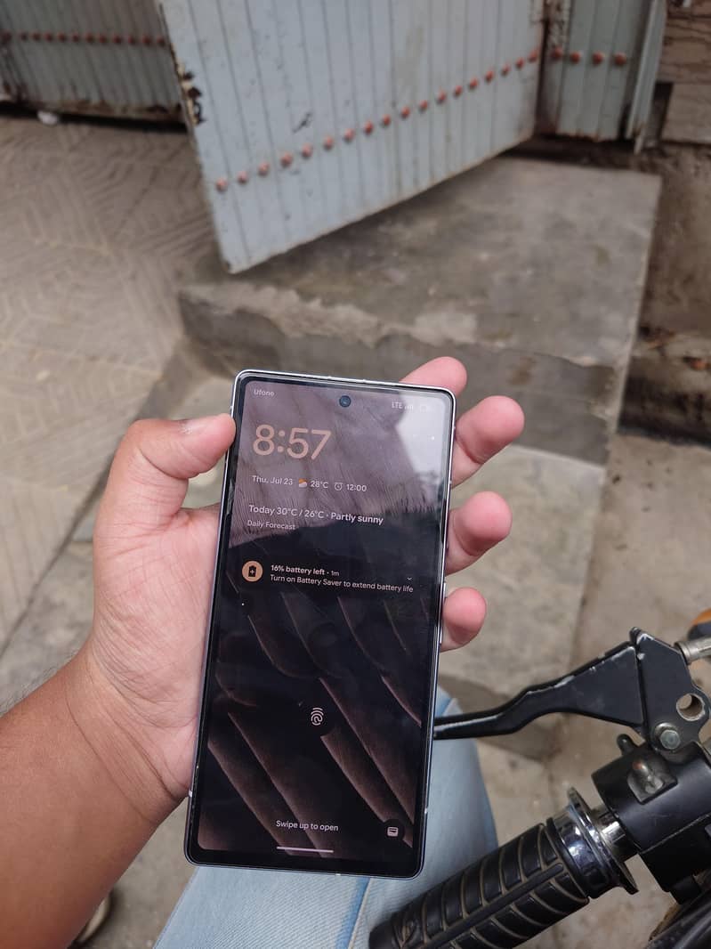 Google Pixel 7a 3