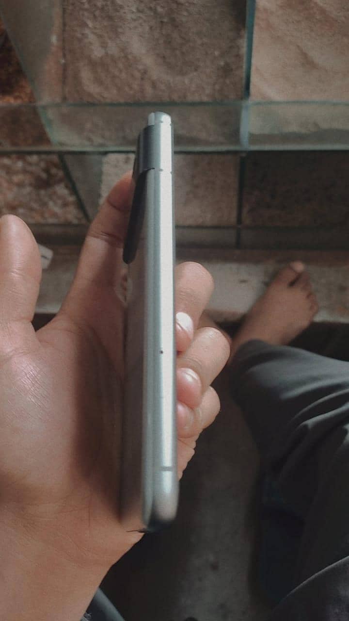 Google Pixel 8 8