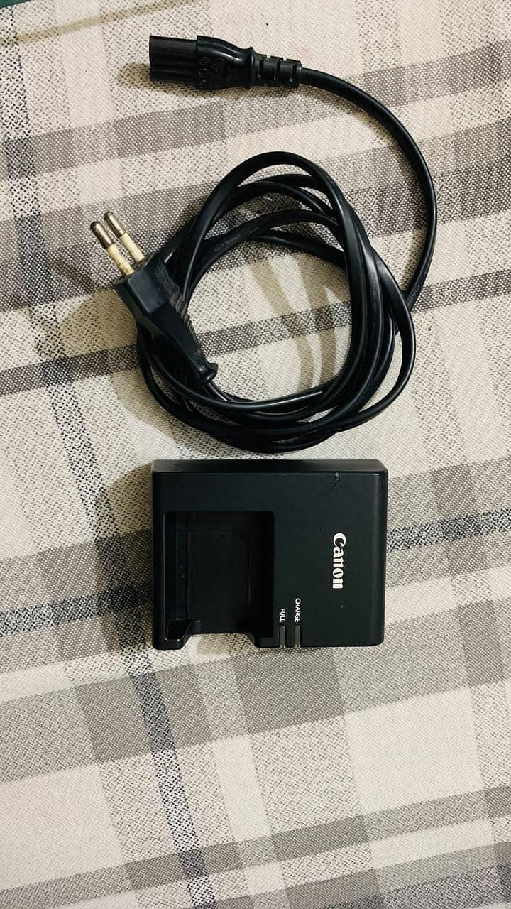 Canon dslar camera 3