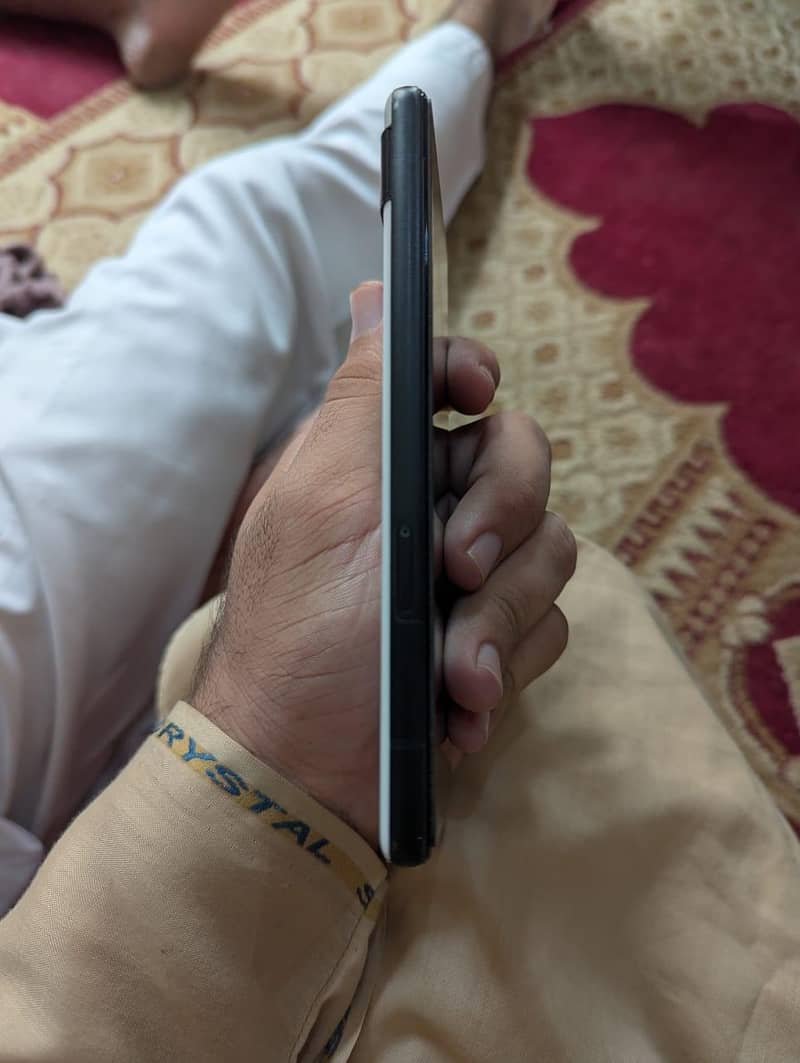 Google Pixel 6a 1
