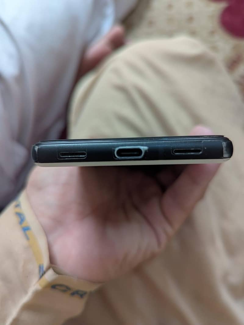 Google Pixel 6a 4