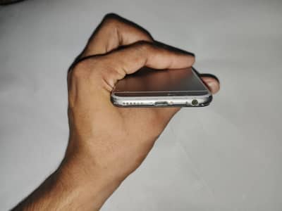 Apple iPhone 6S pta 128 gb