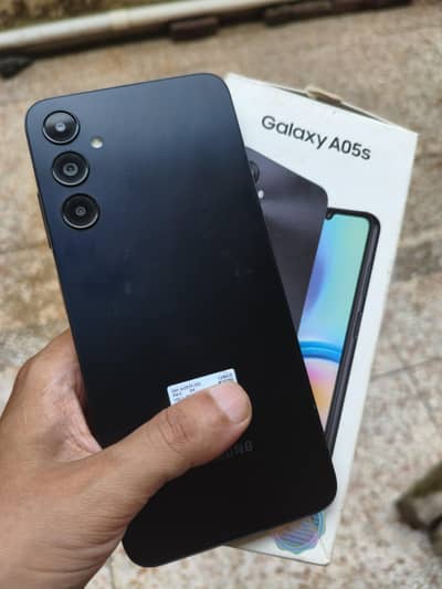 Samsung A05s 4gb/128gb complete box