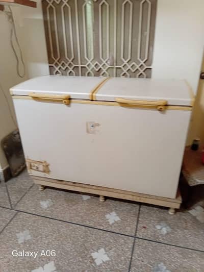 Waves Deep Freezer for sale