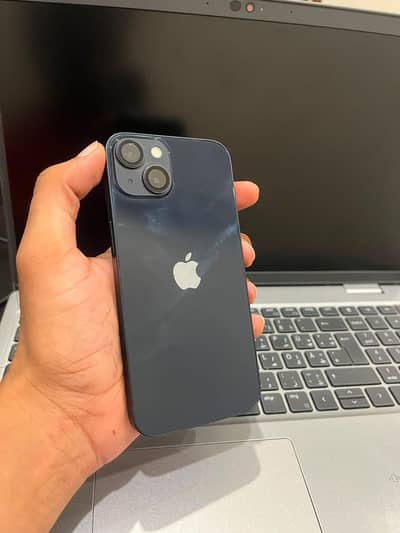 Apple iPhone 13