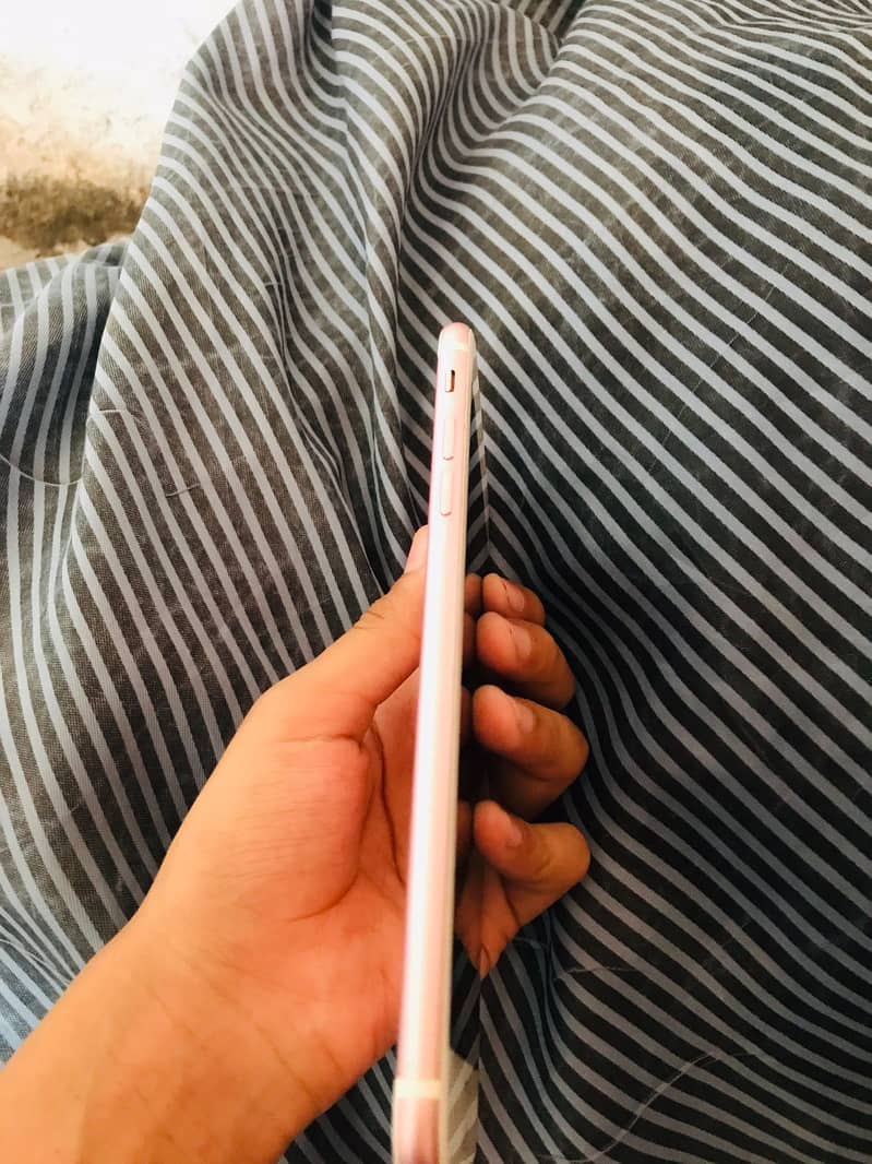Apple 7plus 5