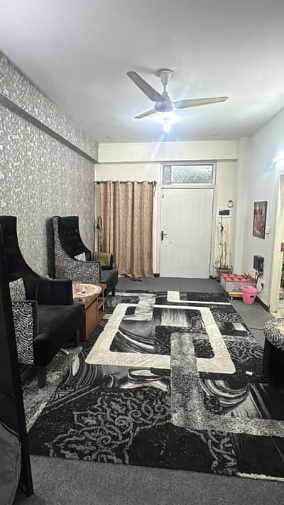 Furnished room available for rent in E11 3 markaZ for female