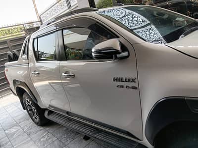 Toyota Hilux  revo v. 2022