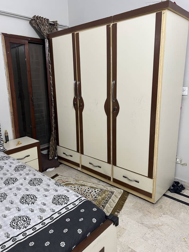 Bed set available 0