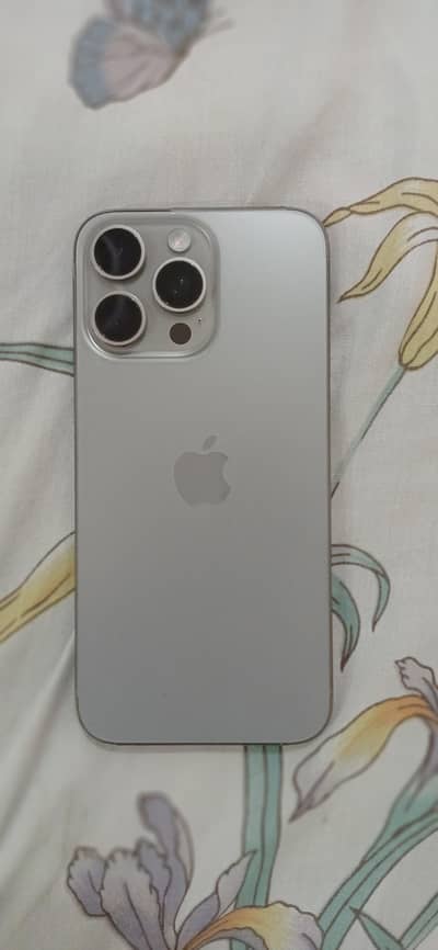 Apple iPhone 15 Pro Max