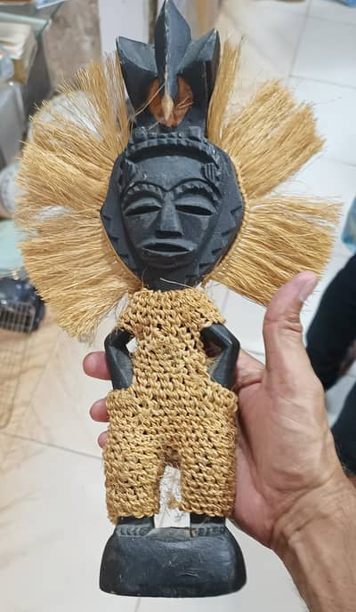 Antique and Vintage Show Piece ( Different Price's. WhatsApp Me)