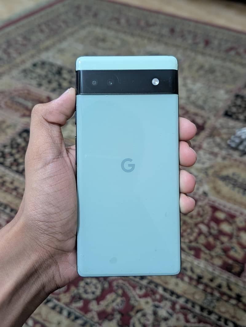 Google Pixel 6a 1