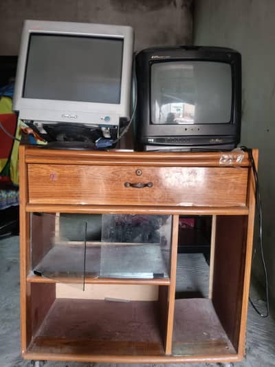monitor and TV