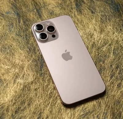 Apple iPhone 16 Pro Max