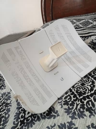 Ubiquiti LiteBeam M5 | 5GHz Outdoor Wireless Device Complete Setup