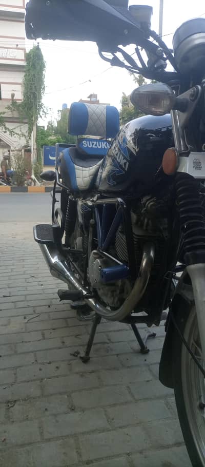 Suzuki Gs 150 Se