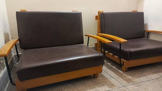Sofas in beautiful condition