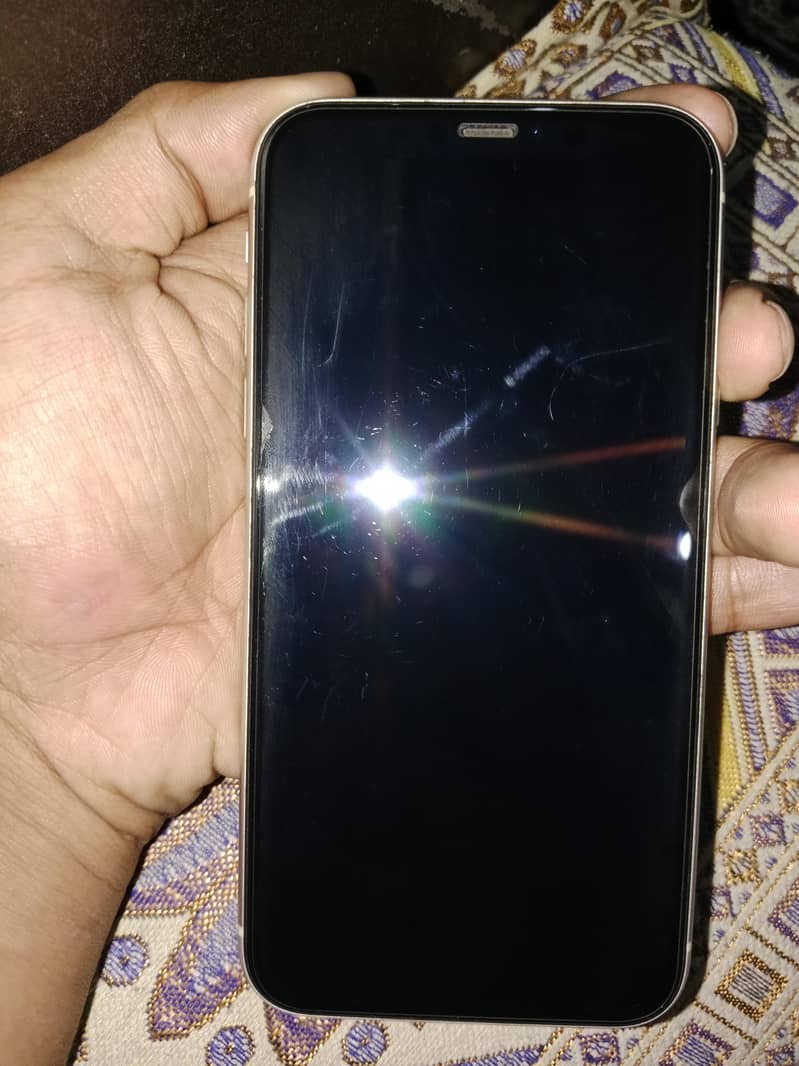 Apple iPhone 11 2