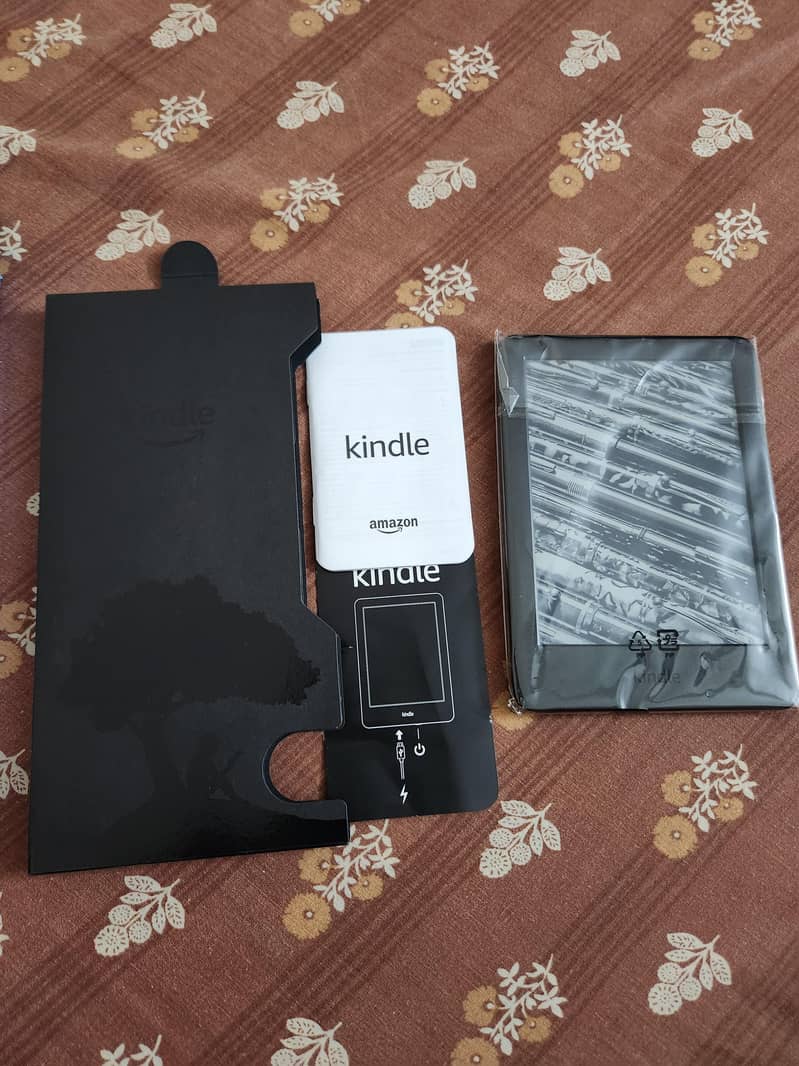 Amazon kindle 10th generation basic 8gb memory 1