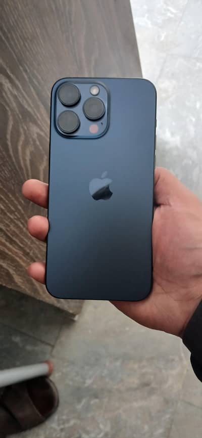 Apple iPhone 15 Pro Max