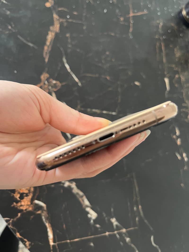 Iphone 11 pro max 3