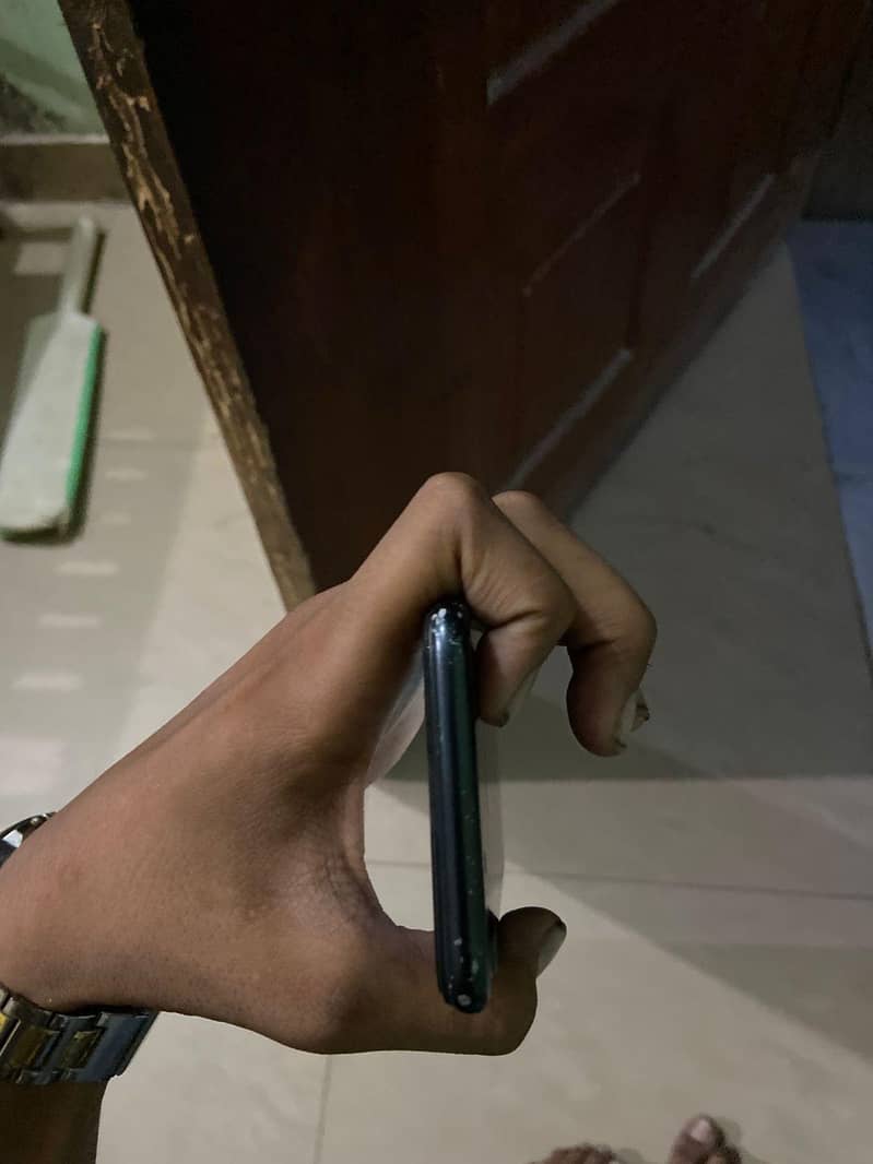 Apple iPhone 7 5