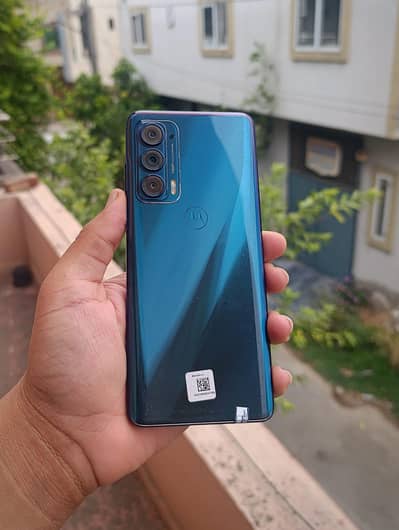 Motorola Edge 2021  2 month sim time