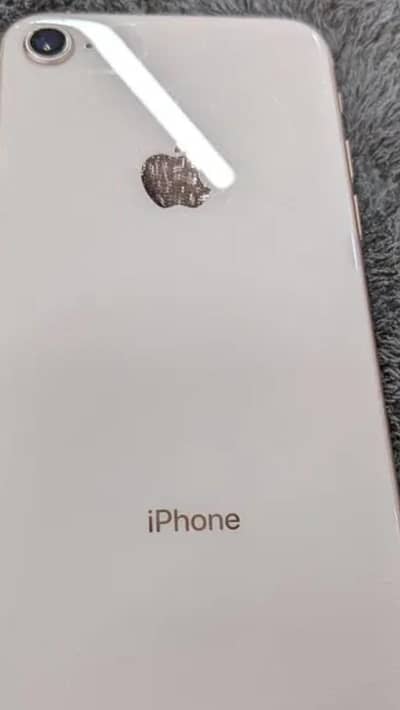 Apple iPhone 8
