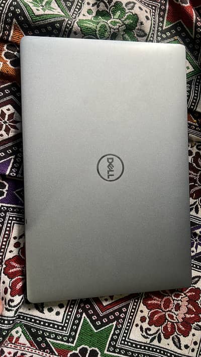 11 Generation Core i5 Laptop