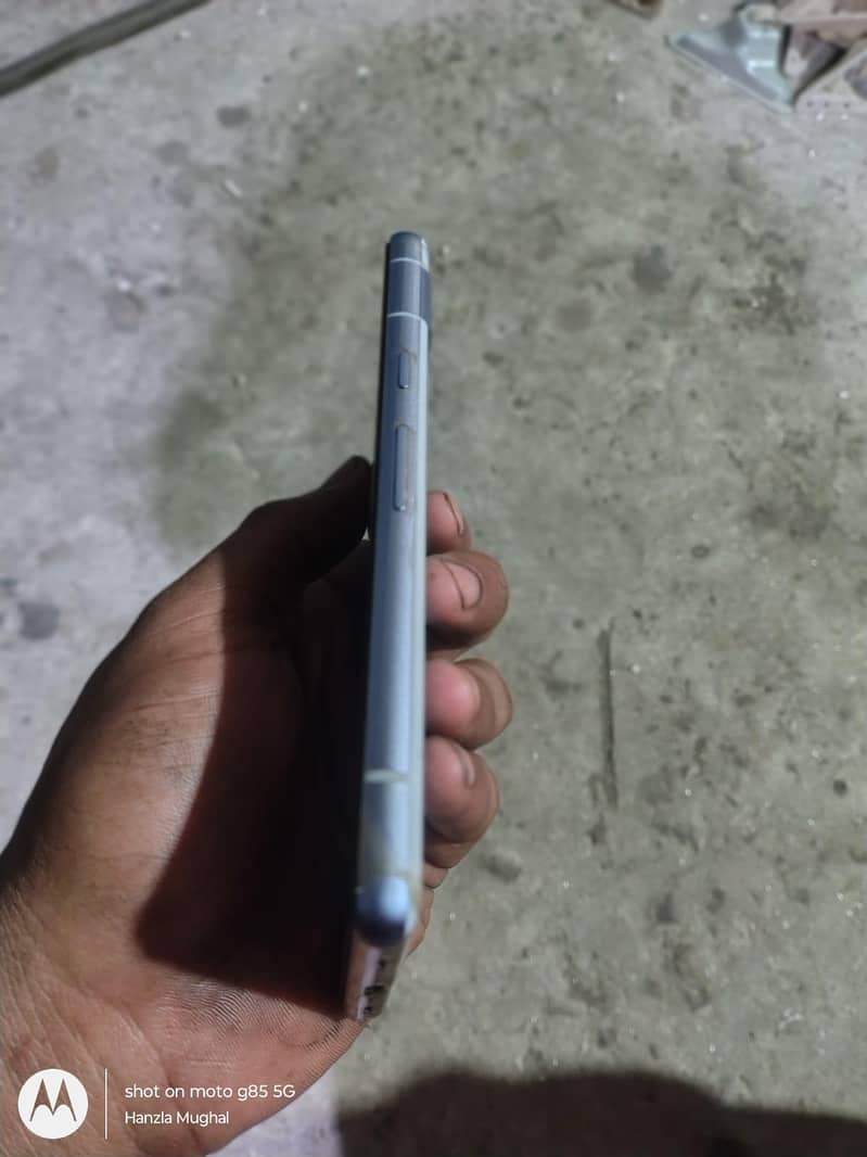 Google Pixel 7a 5