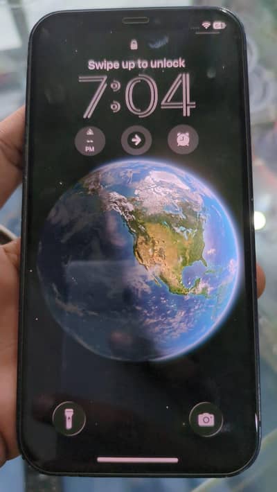 Apple iPhone 12